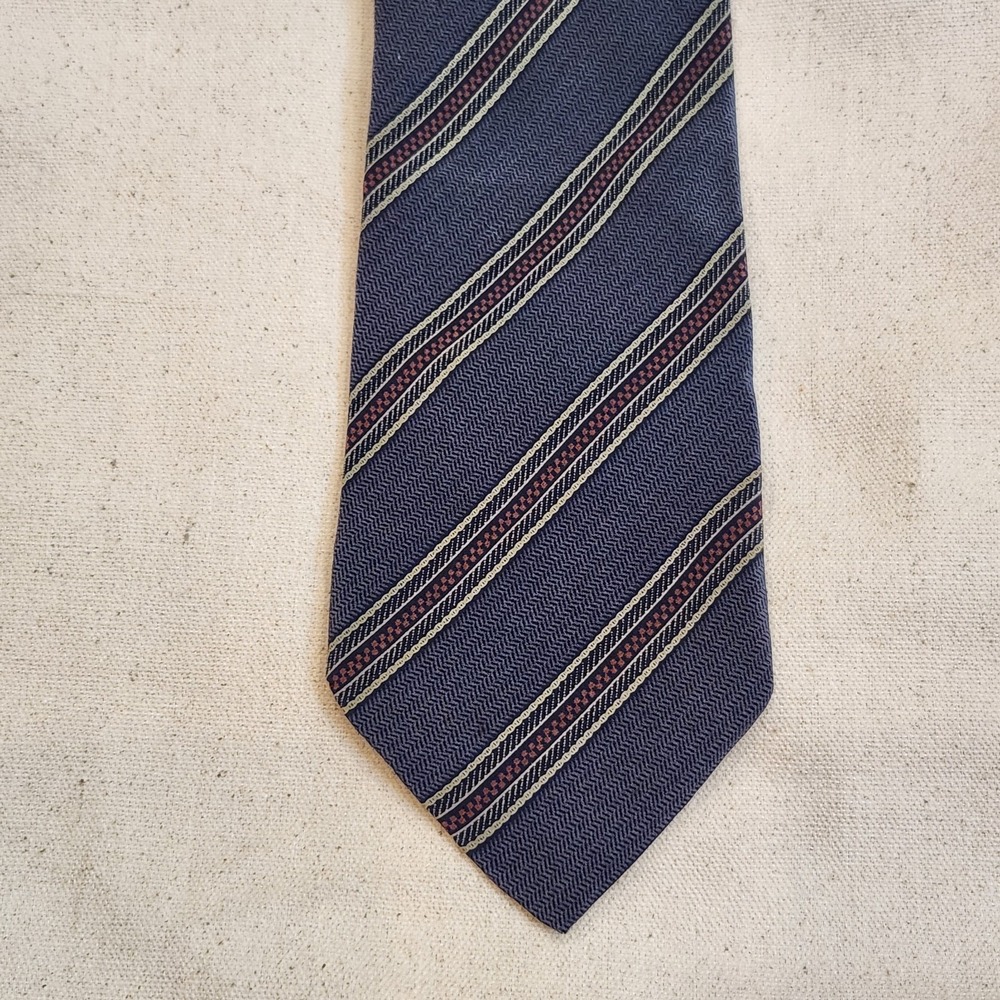 Giorgio Armani Cravatte Men's Silk Necktie Blue Striped Herringbone Italy
